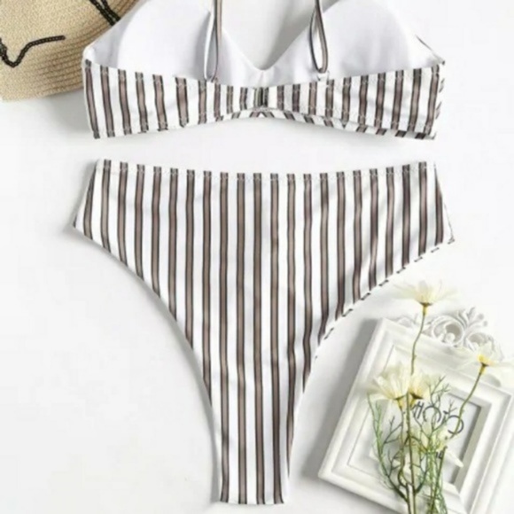 Striped lace-up high waist bikini set - Picture 5 of 8